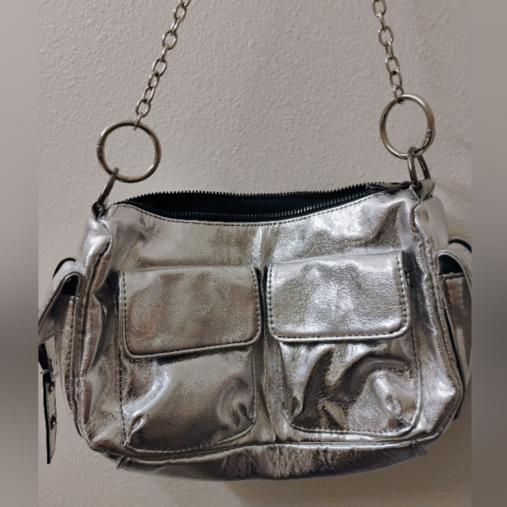 Pull & Bear Silver Stylish Bag With Silver Chain Strap